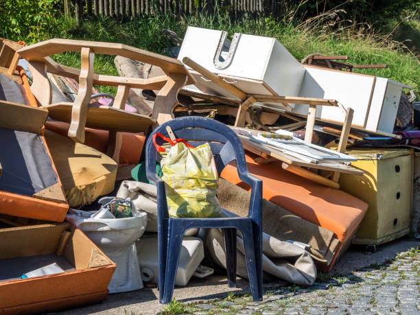 Best Commercial Cleanout Services  in Eastmont, WA