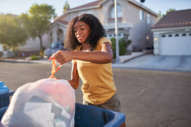 Best Construction Debris Removal  in Eastmont, WA