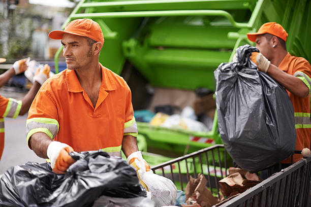 Best Garage Cleanout Services  in Eastmont, WA